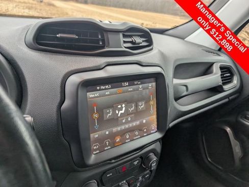 Used 2018 Jeep Renegade Limited w/ UConnect 8.4 Nav Group image 21