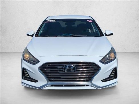 Used 2018 Hyundai Sonata SEL image 2