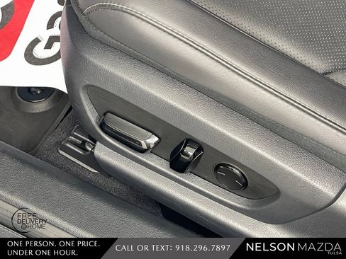 Used 2023 Lexus ES 350 F Sport w/ Accessory Package (Z2) image 19