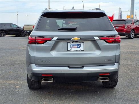 Used 2023 Chevrolet Traverse Premier image 6