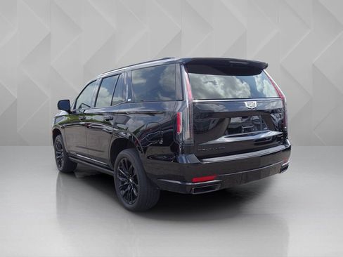 Used 2021 Cadillac Escalade Sport w/ Driver Assist Tech Package AWD/4WD image 3