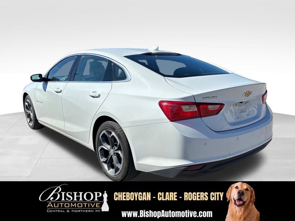 Used 2024 Chevrolet Malibu LT FWD image 3