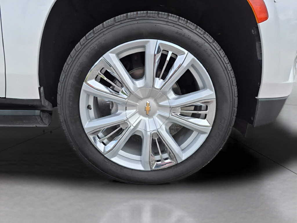 Used 2024 Chevrolet Tahoe High Country RWD image 13