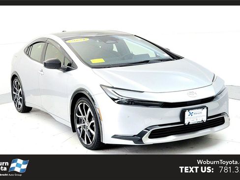 Used 2024 Toyota Prius Prime image 1