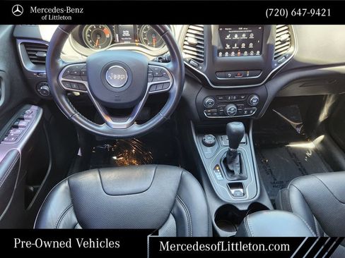 Used 2020 Jeep Cherokee Latitude Lux w/ Comfort/Convenience Group AWD/4WD image 21