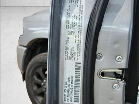 Used 2022 RAM 2500 Laramie w/ Night Edition AWD/4WD image 21
