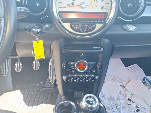 Used 2013 MINI Cooper S FWD image 14