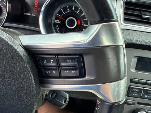 Used 2013 Ford Mustang Premium RWD image 18