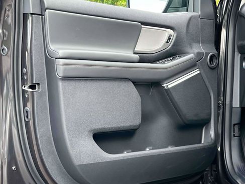 New 2025 Ford Expedition Max Active image 14