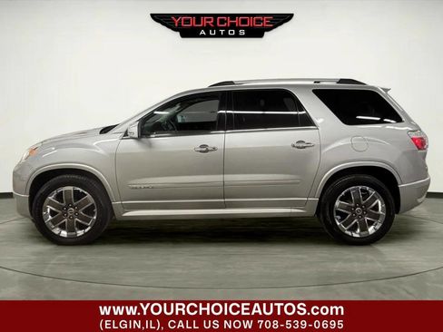 Used 2012 GMC Acadia Denali image 2