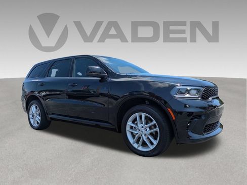 Used 2025 Dodge Durango GT AWD/4WD image 3