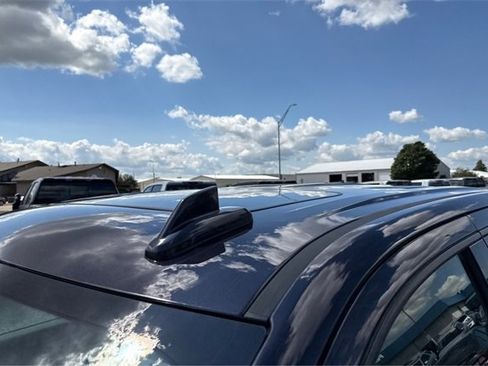 Used 2023 Chevrolet Silverado 1500 LTZ w/ LTZ Premium Package image 12