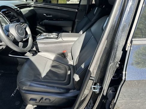 Used 2023 Hyundai Tucson Limited AWD/4WD image 13