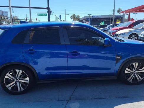 Used 2020 Mitsubishi Outlander Sport Black Edition FWD image 7