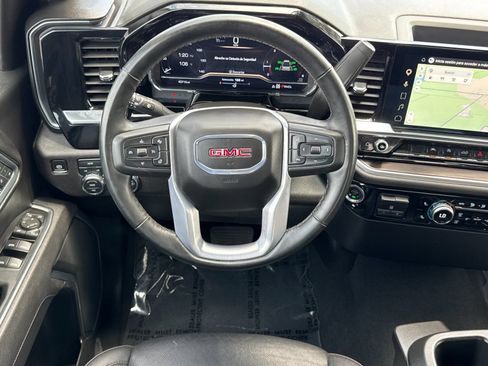 Used 2025 GMC Sierra 1500 SLT AWD/4WD image 16
