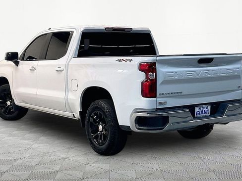 Used 2024 Chevrolet Silverado 1500 LT AWD/4WD image 4