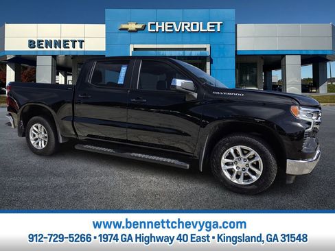 Used 2024 Chevrolet Silverado 1500 LT image 1