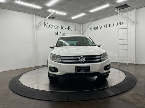 Used 2012 Volkswagen Tiguan S AWD/4WD image 2