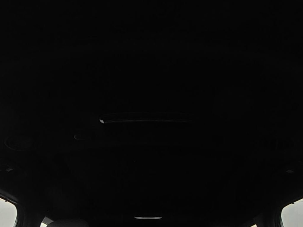 Used 2027 Kia Telluride SX X-Line w/ Towing Package AWD/4WD image 17