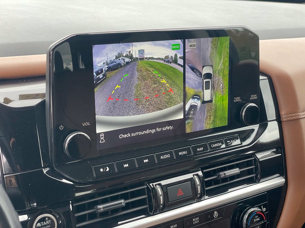 Certified 2024 Nissan Pathfinder Platinum AWD/4WD image 28