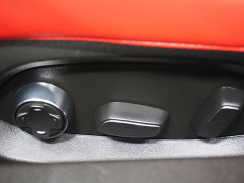 Used 2023 Chevrolet Corvette Stingray Premium Conv w/ Z51 Performance Package image 13