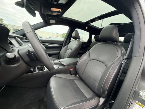 Used 2023 INFINITI QX50 Sport AWD/4WD image 19