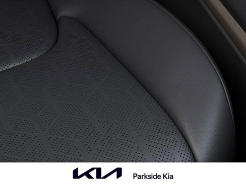 New 2026 Kia Carnival EX FWD image 24