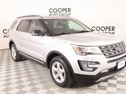 Used 2017 Ford Explorer XLT