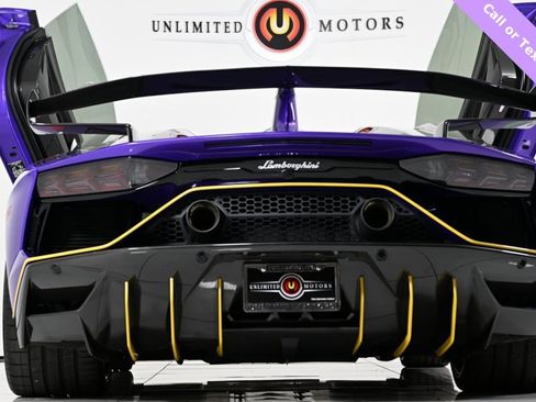 Used 2021 Lamborghini Aventador SVJ image 15