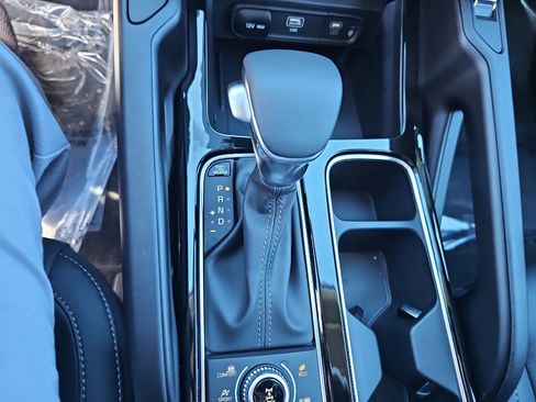 New 2025 Kia Telluride S image 17