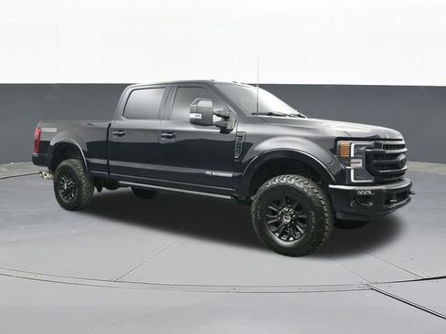 Used 2022 Ford F250 Lariat w/ Tremor Off-Road Package image 22
