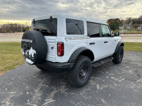New 2025 Ford Bronco Badlands w/ Sasquatch Package AWD/4WD image 7
