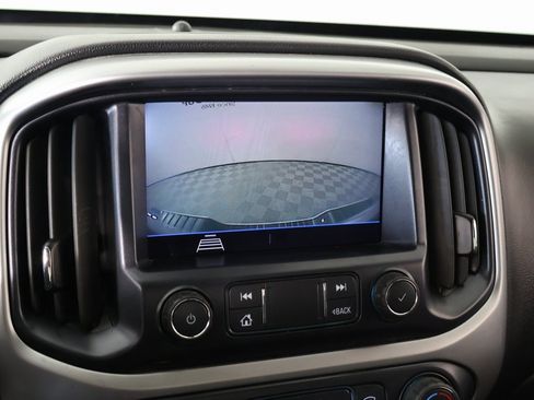 Used 2022 Chevrolet Colorado LT w/ Fleet Safety Package image 6