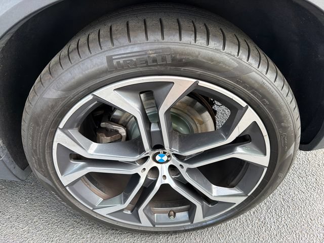 Used 2023 BMW X5 sDrive40i w/ Parking Assistance Package RWD image 20