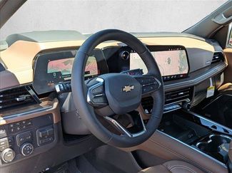 New 2026 Chevrolet Tahoe High Country w/ Sun And Tow Package AWD/4WD video 3