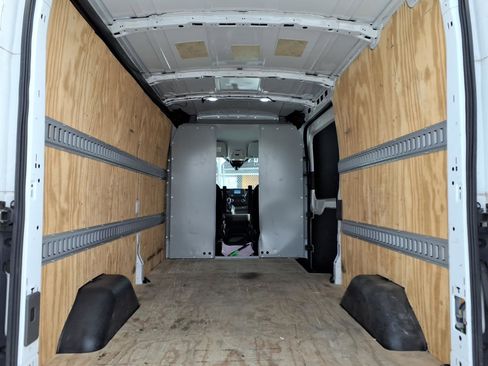 Used 2022 Ford Transit 250 250 w/ Interior Upgrade Package image 13
