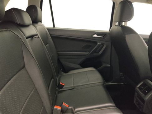 Used 2021 Volkswagen Tiguan S FWD image 19
