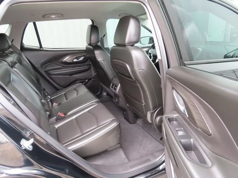 Used 2024 GMC Terrain SLT w/ Elevation Edition AWD/4WD image 26