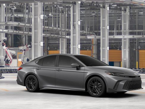 New 2026 Toyota Camry SE AWD/4WD image 14