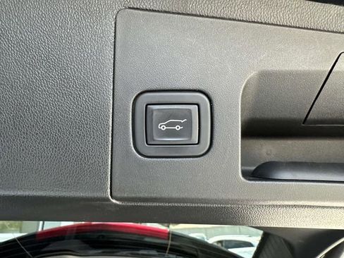 Certified 2023 Cadillac XT5 Premium Luxury AWD/4WD image 29