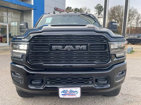 Used 2023 RAM 2500 Limited image 15