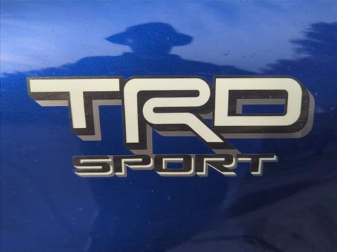 Used 2025 Toyota Tacoma TRD Sport AWD/4WD image 22