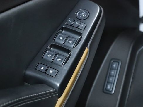 Used 2017 GMC Yukon Denali w/ Open Road Package image 20