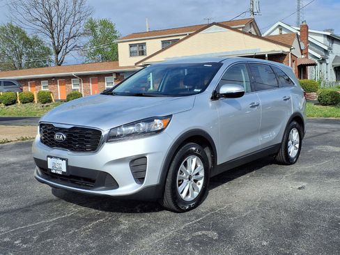 Used 2020 Kia Sorento L FWD image 30