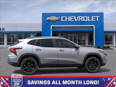 New 2026 Chevrolet Trax ACTIV w/ Sunroof Package FWD image 5