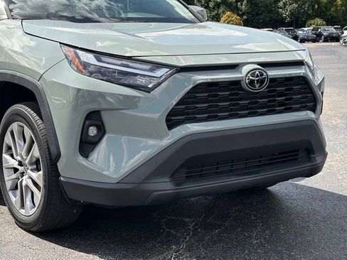 Used 2022 Toyota RAV4 XLE Premium AWD/4WD image 2