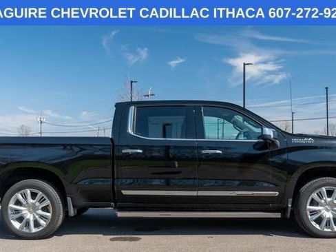 Used 2022 Chevrolet Silverado 1500 High Country w/ High Country Premium Package AWD/4WD image 5