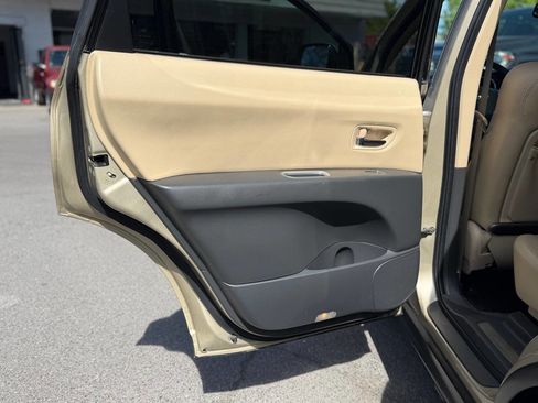 Used 2008 Subaru Tribeca Limited image 70