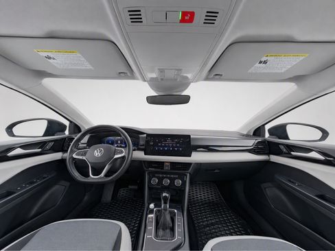 Used 2025 Volkswagen Taos S FWD image 17