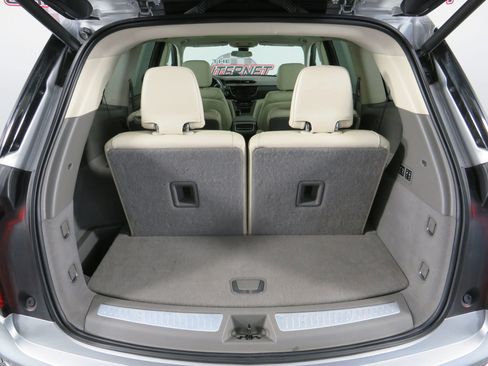 Used 2020 Cadillac XT6 Premium Luxury image 28